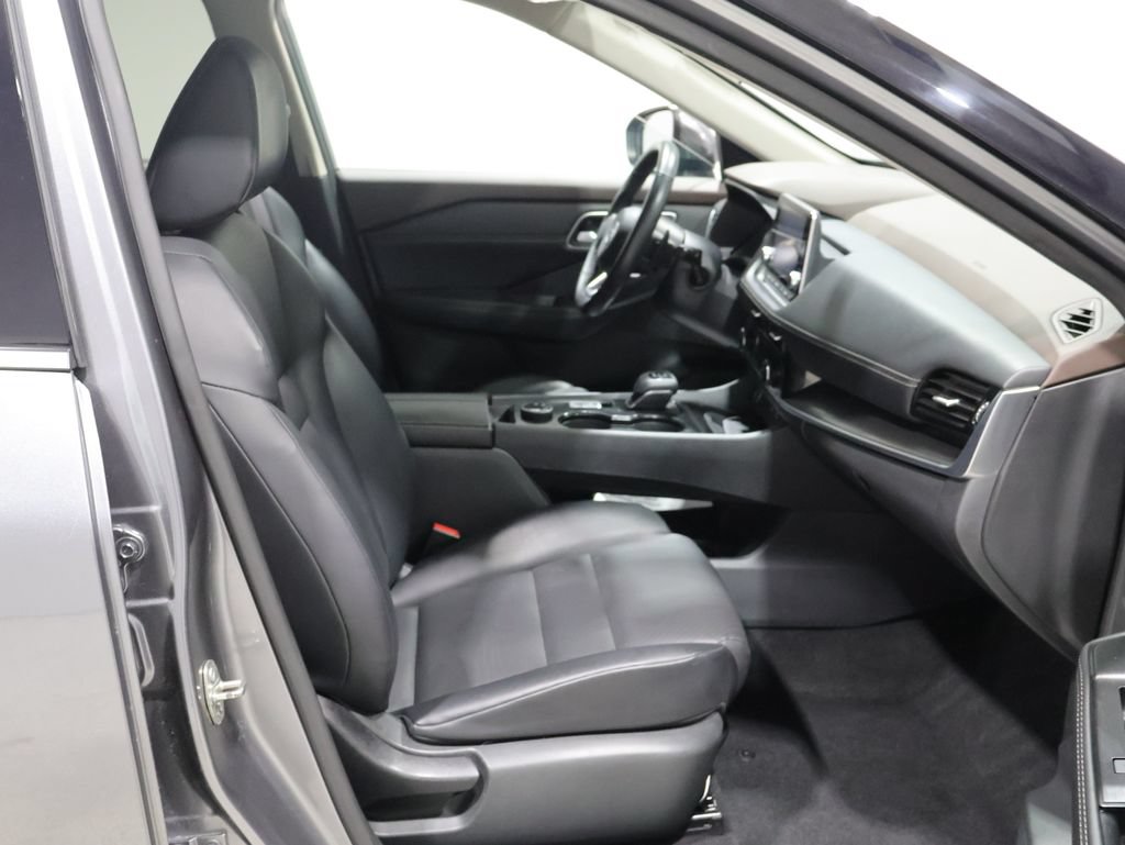 Used 2021 Nissan Rogue SV w/ Premium Package AWD/4WD image 24