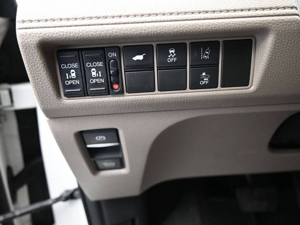 Used 2019 Honda Odyssey EX-L image 12