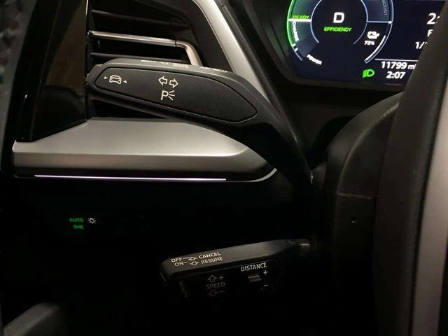 Used 2024 Audi Q4 e-tron Premium w/ Convenience Package image 41