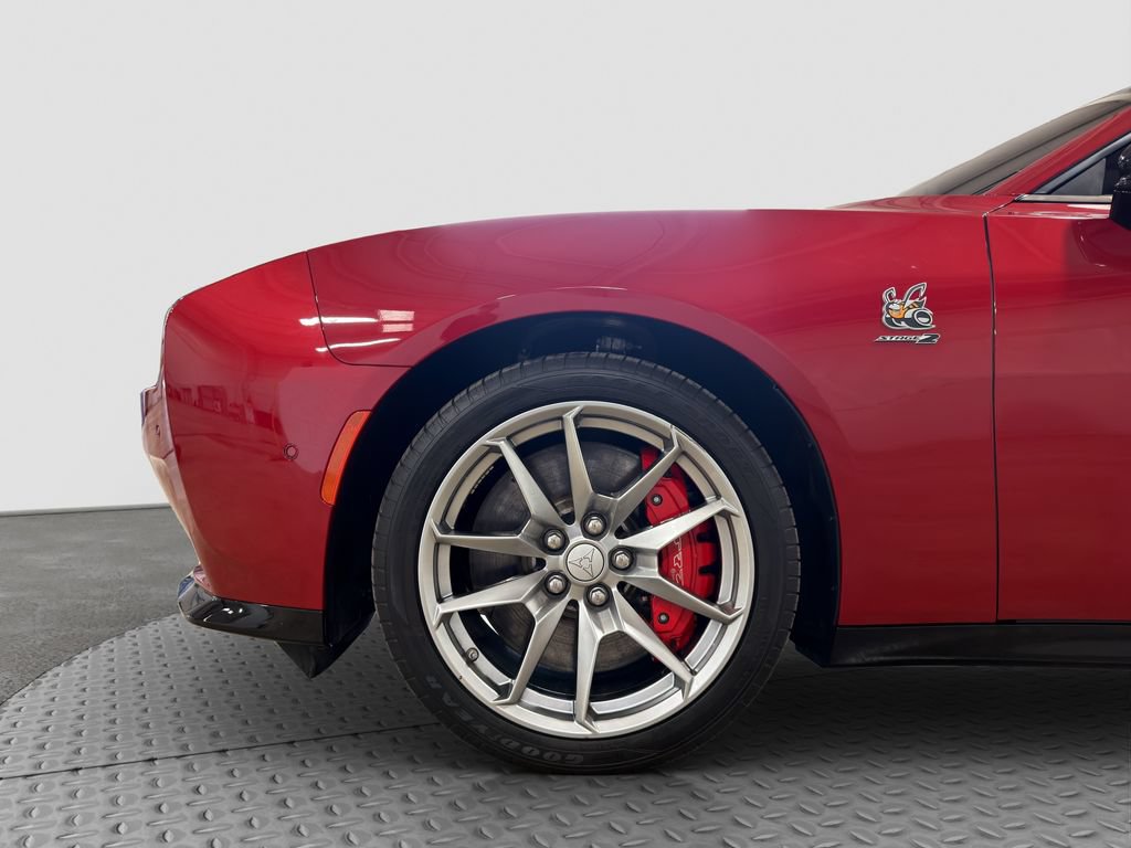 Used 2025 Dodge Charger Daytona Scat Pack w/ Track Pack AWD/4WD image 22