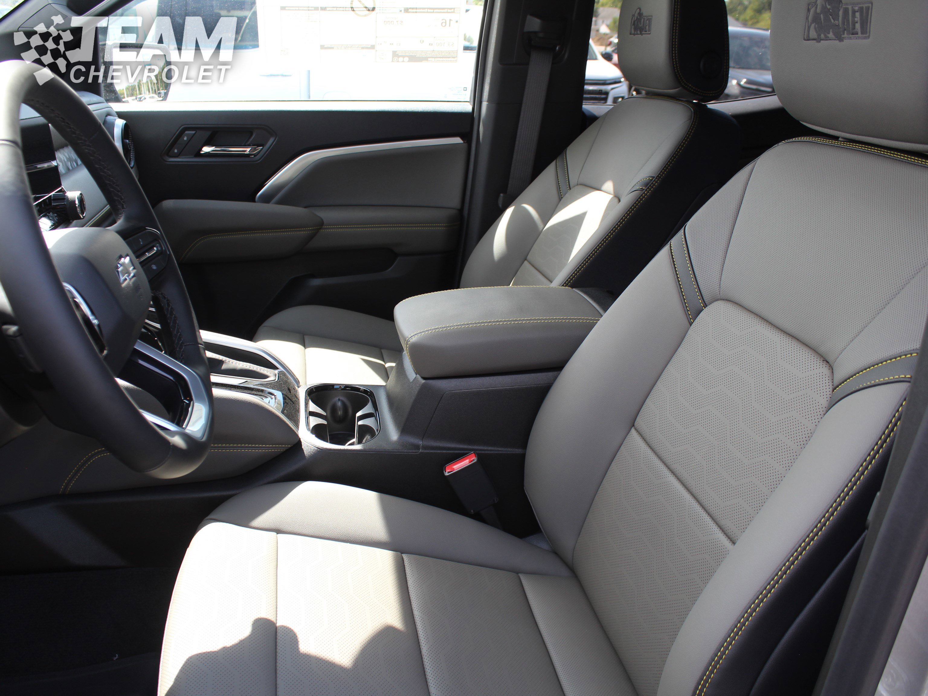 New 2026 Chevrolet Colorado ZR2 w/ ZR2 Bison Edition image 12