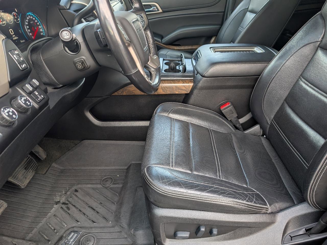 Used 2018 GMC Yukon XL Denali w/ Open Road Package image 8