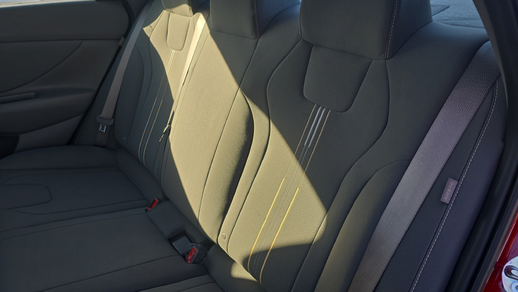 Certified 2026 Hyundai Elantra Sport FWD image 29