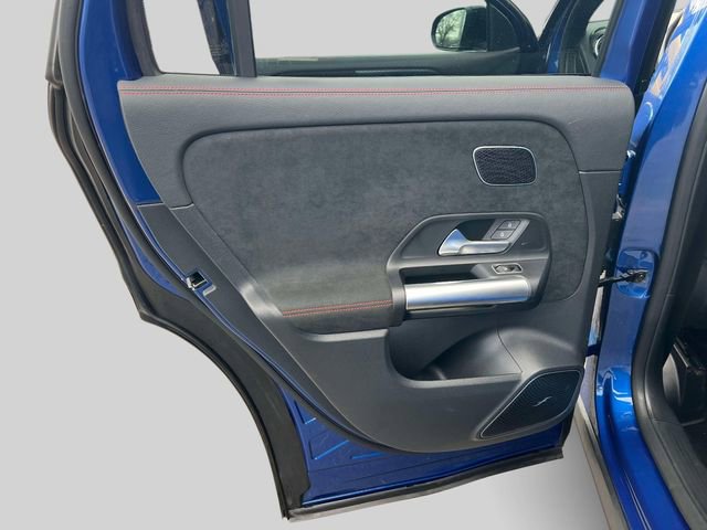 Used 2025 Mercedes-Benz GLA 250 4MATIC image 18