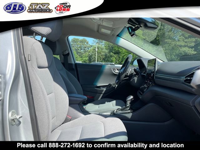 Used 2022 Hyundai Ioniq SE FWD image 13