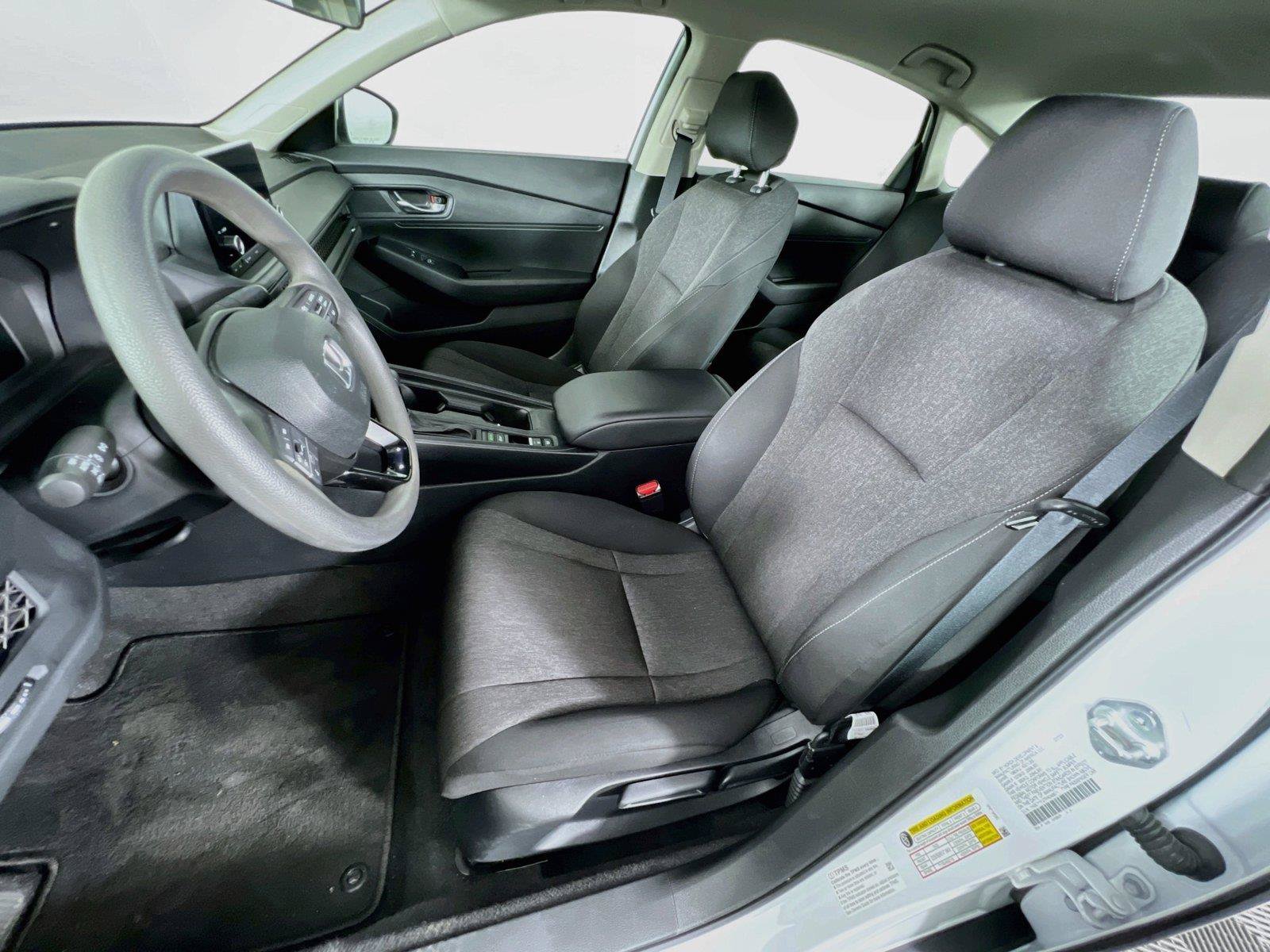 Used 2023 Honda Accord LX image 21
