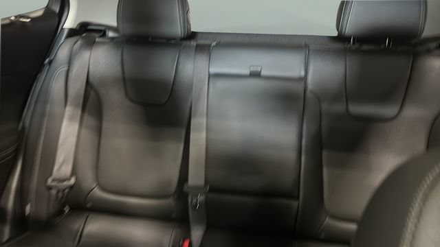 Used 2022 Buick Encore GX Essence w/ Advanced Technology Package FWD image 25