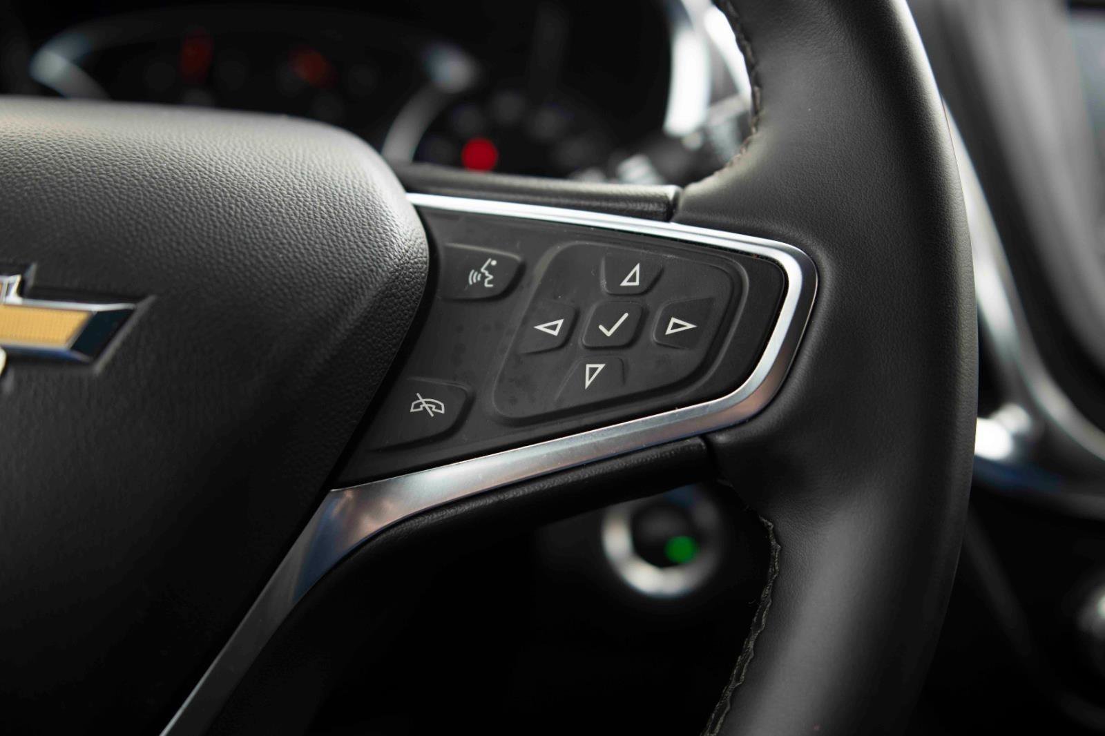 Used 2024 Chevrolet Equinox LT image 7