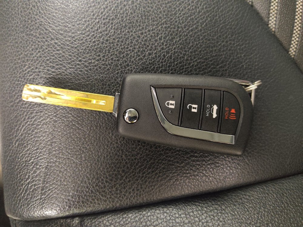 Used 2021 Toyota Camry SE image 32