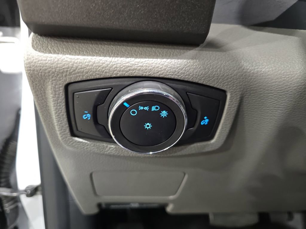 Used 2020 Ford F450 XL w/ Power Equipment Group image 22