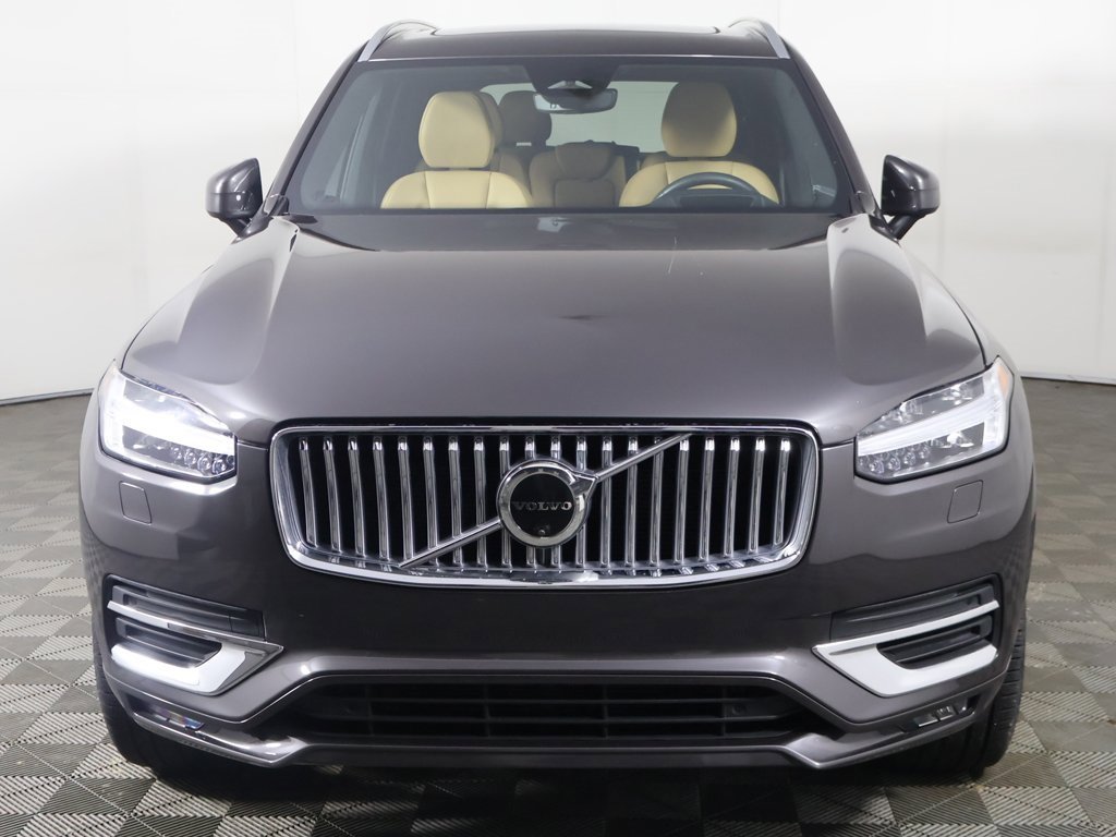 Used 2024 Volvo XC90 B6 Ultimate w/ Protection Package Premier image 16