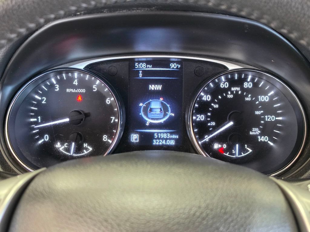 Used 2016 Nissan Rogue SL w/ SL Premium Package AWD/4WD image 26