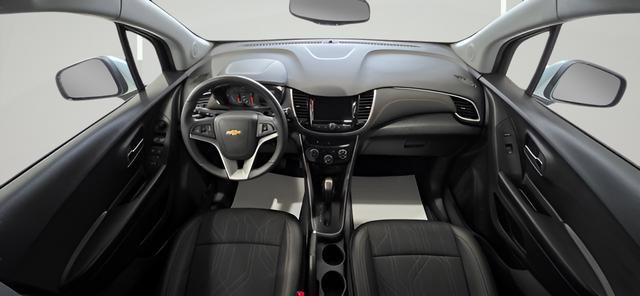 Used 2022 Chevrolet Trax LT w/ LT Convenience Package image 29