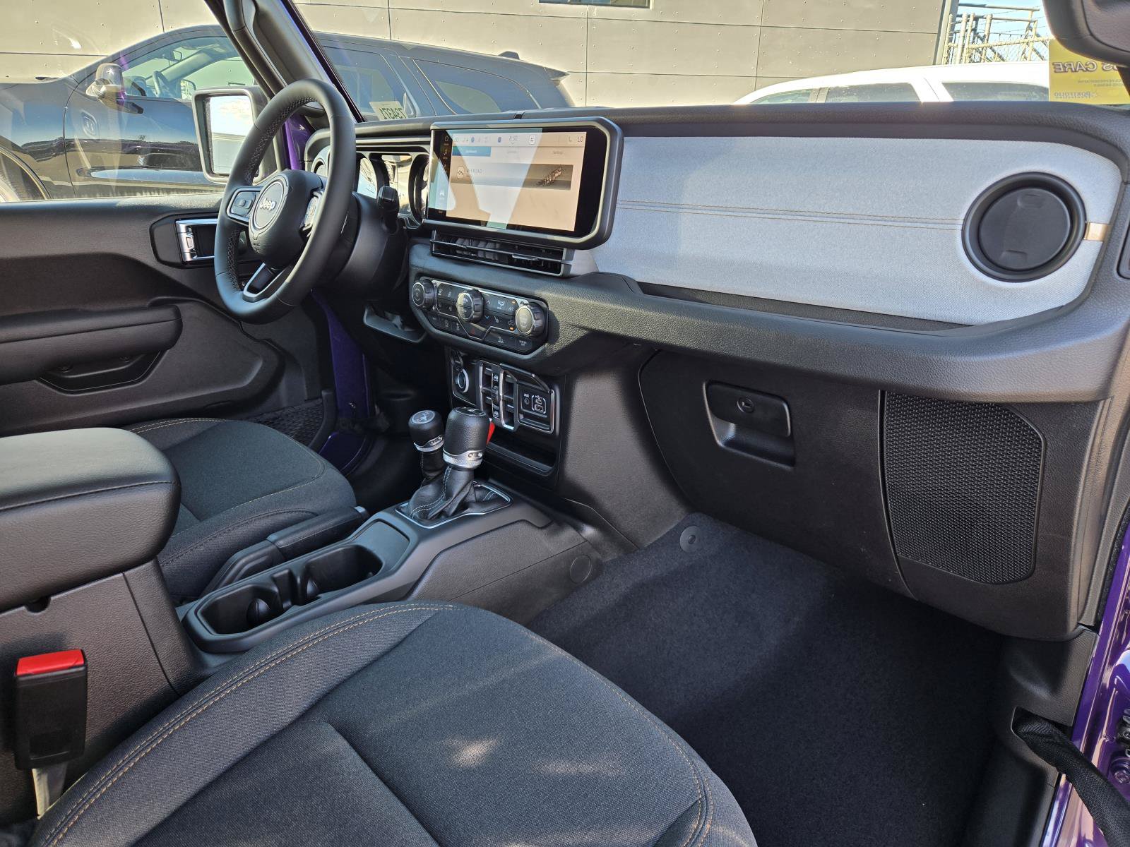 New 2026 Jeep Gladiator Sport AWD/4WD image 33