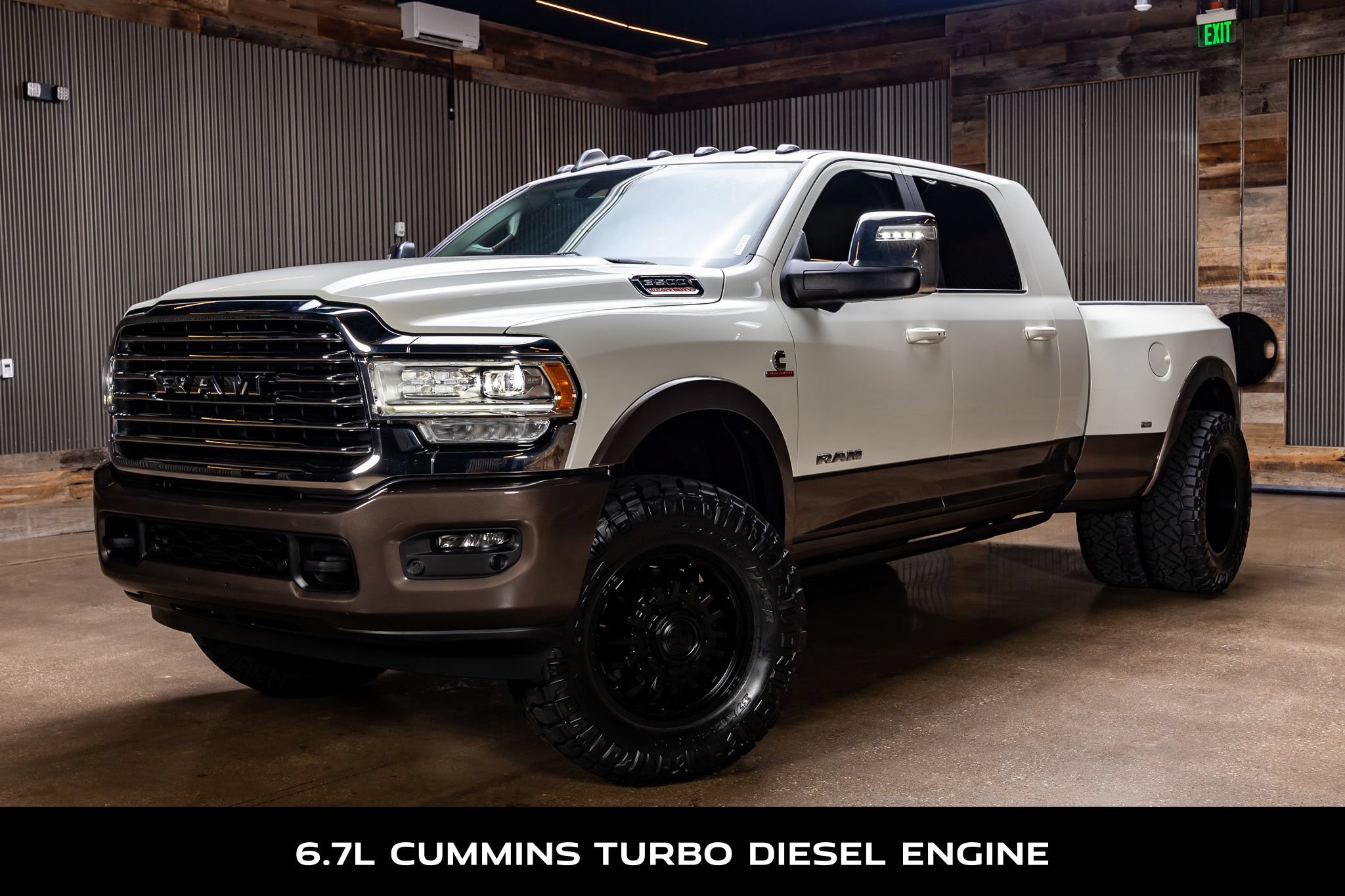 Used 2023 RAM 3500 Limited AWD/4WD image 5