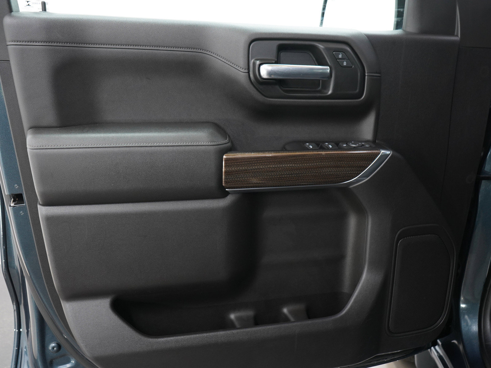 Used 2019 Chevrolet Silverado 1500 RST w/ All-Star Edition AWD/4WD image 21