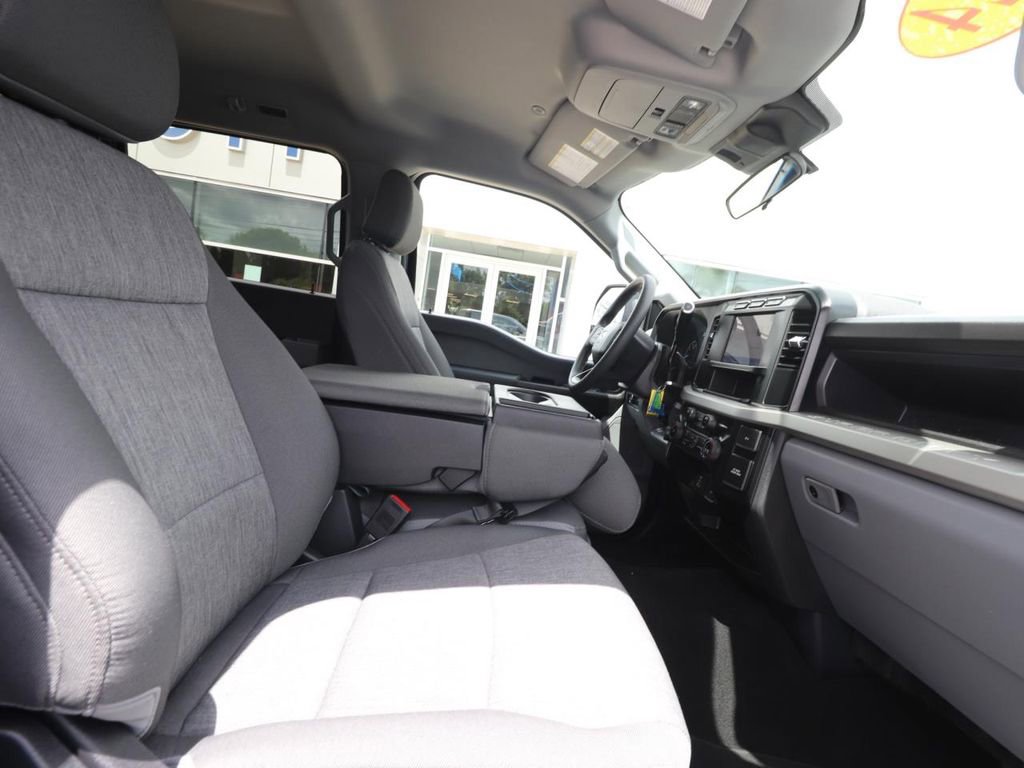 Certified 2024 Ford F250 XL w/ STX Appearance Package image 12