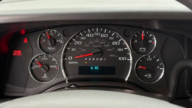 New 2026 Chevrolet Express 2500 w/ Driver Convenience Package RWD image 30
