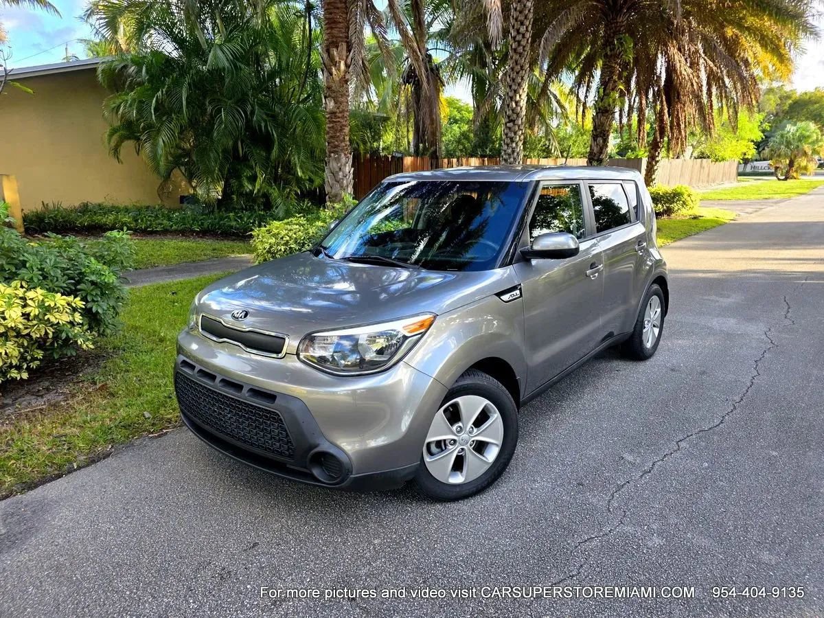 Used 2015 Kia Soul EV FWD image 48