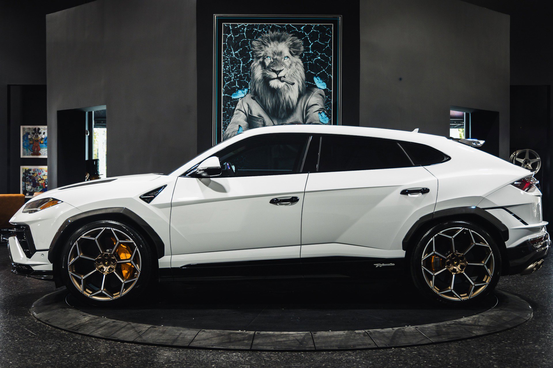 Used 2023 Lamborghini Urus Performante image 4