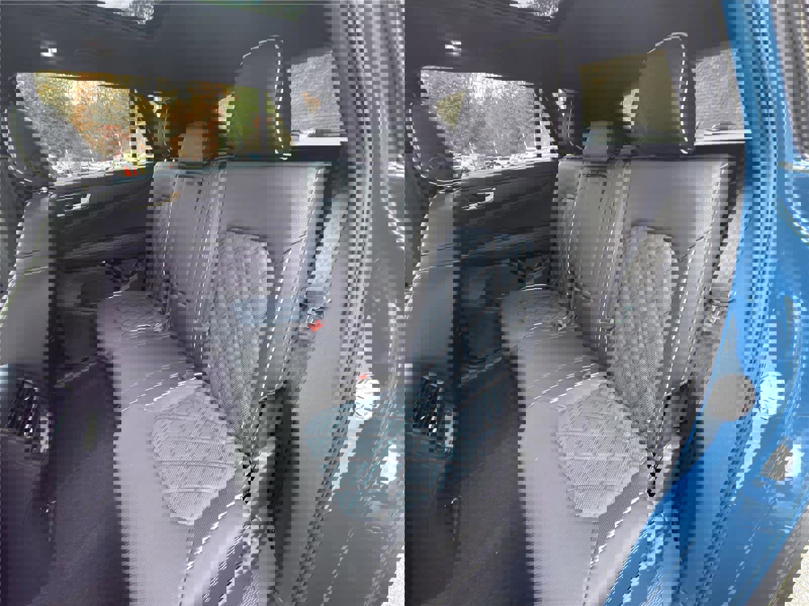 New 2026 Volkswagen Atlas Cross Sport SEL Premium R-Line image 15