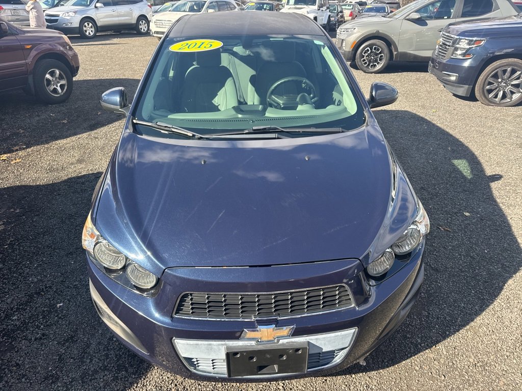 Used 2015 Chevrolet Sonic LT image 15