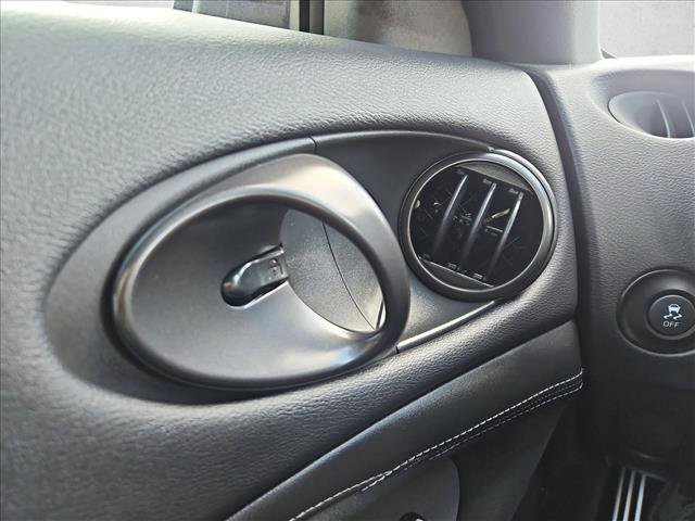 Used 2024 Nissan Z Performance w/ Floor Mat Package image 17