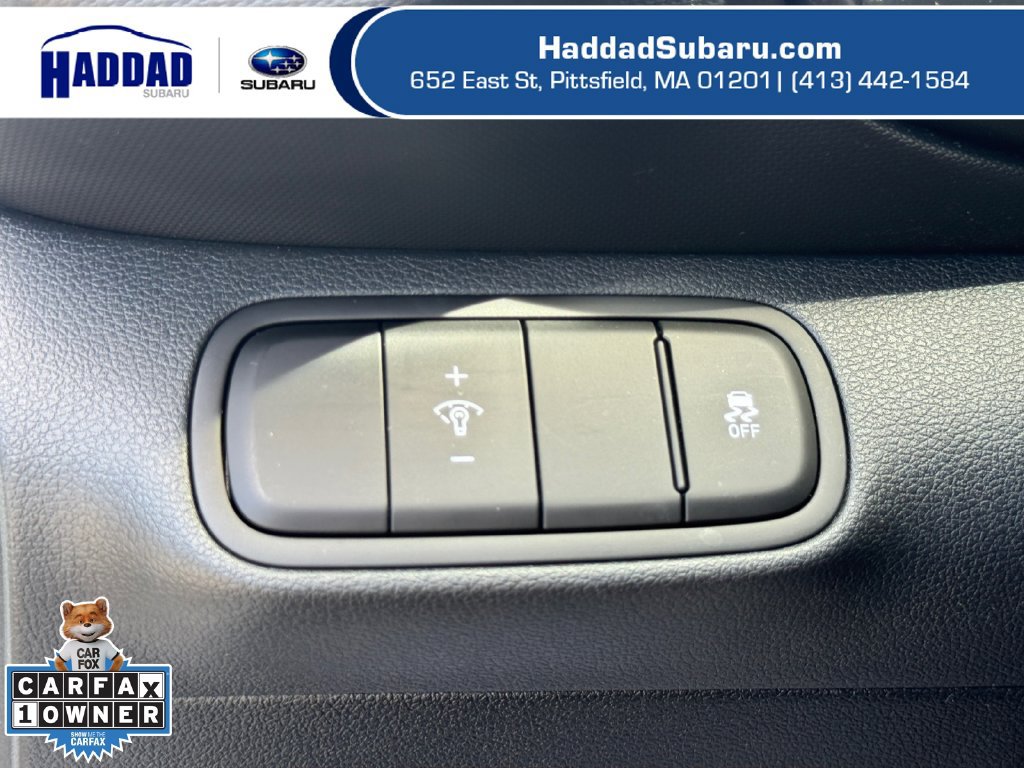 Used 2026 Hyundai Venue SEL FWD image 21