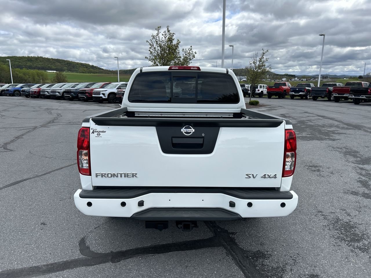 Used 2020 Nissan Frontier SV AWD/4WD image 6