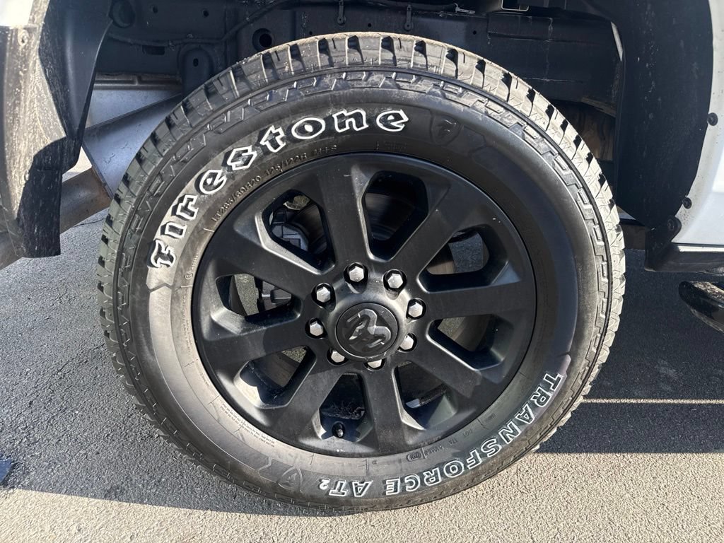 Used 2025 RAM 2500 Big Horn AWD/4WD image 9