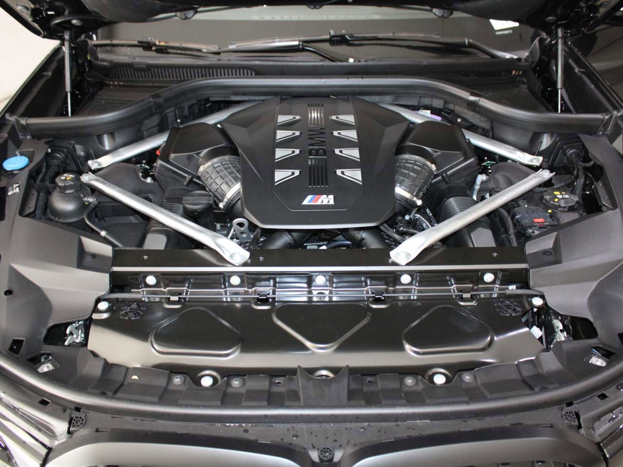 New 2026 BMW X7 M60i image 25