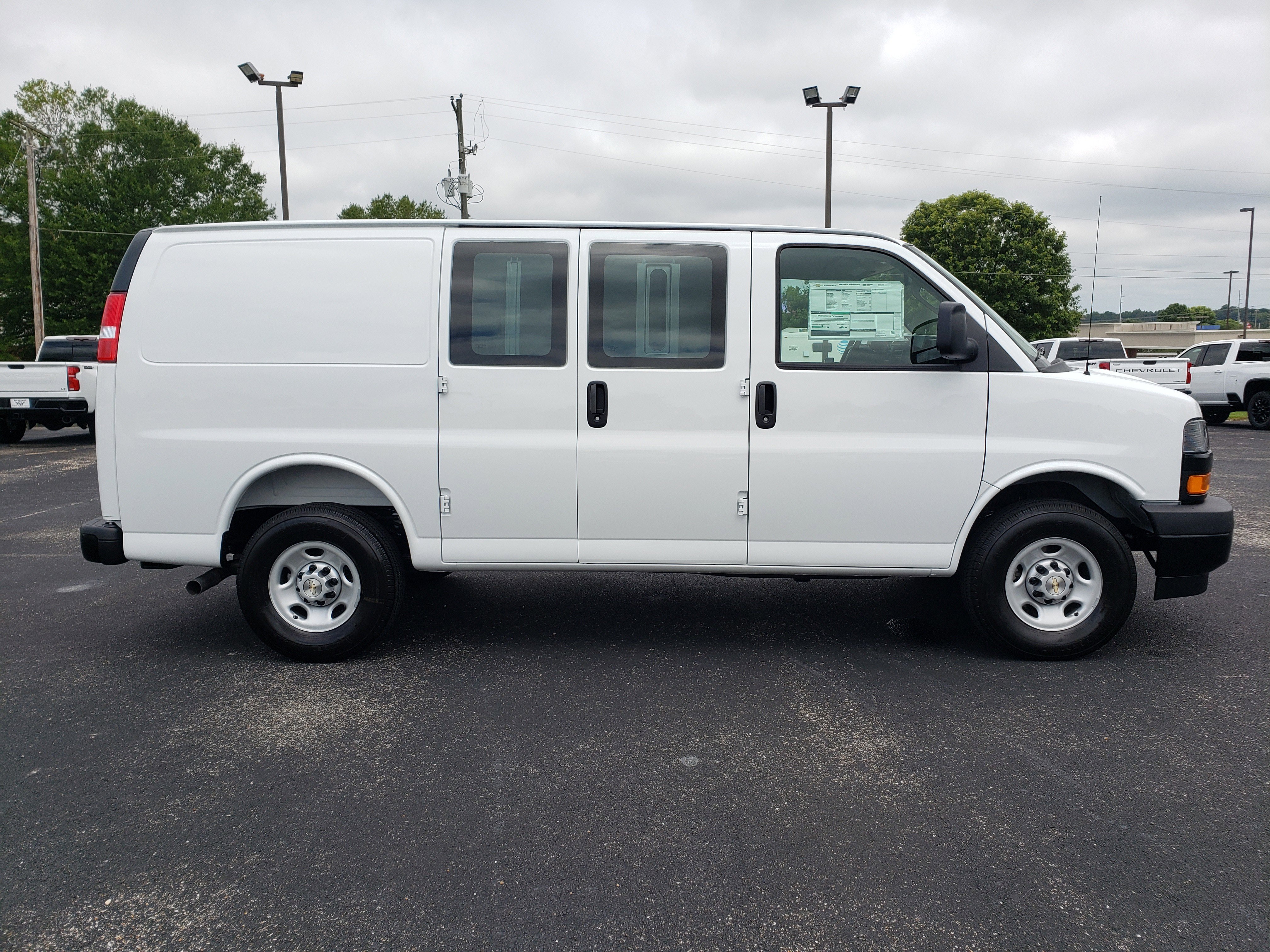 New 2025 Chevrolet Express 2500 w/ Driver Convenience Package image 4