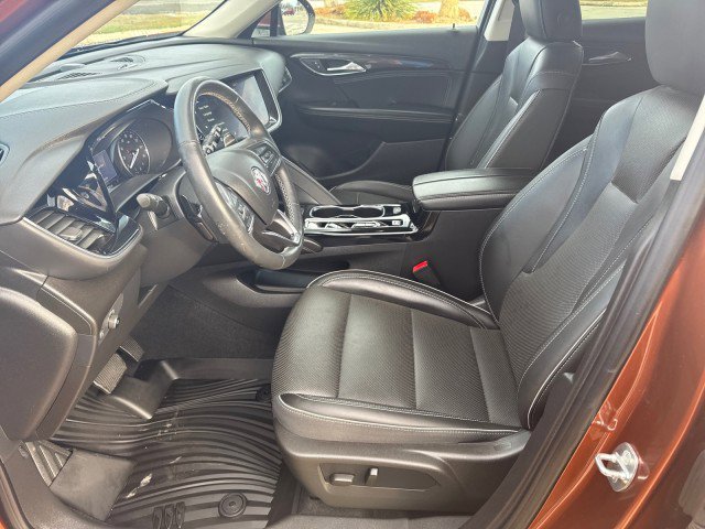 Used 2022 Buick Envision Essence w/ Safety Package image 5