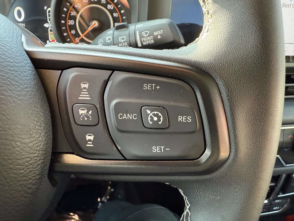 Used 2025 Jeep Wrangler Unlimited Rubicon AWD/4WD image 22