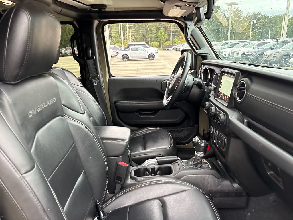 Used 2020 Jeep Gladiator Overland AWD/4WD image 29