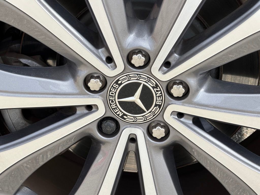 Used 2022 Mercedes-Benz GLE 350 image 16