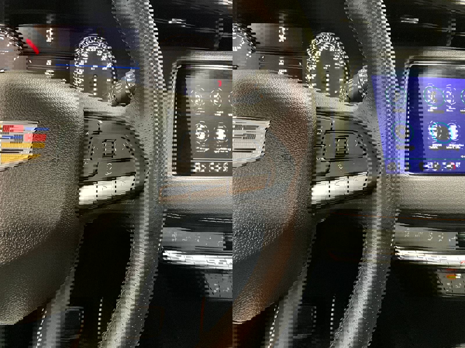 Used 2021 Cadillac XT4 Sport image 19