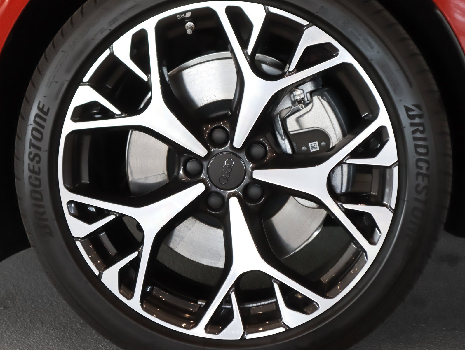 New 2026 Audi A6 Premium Plus AWD/4WD image 7