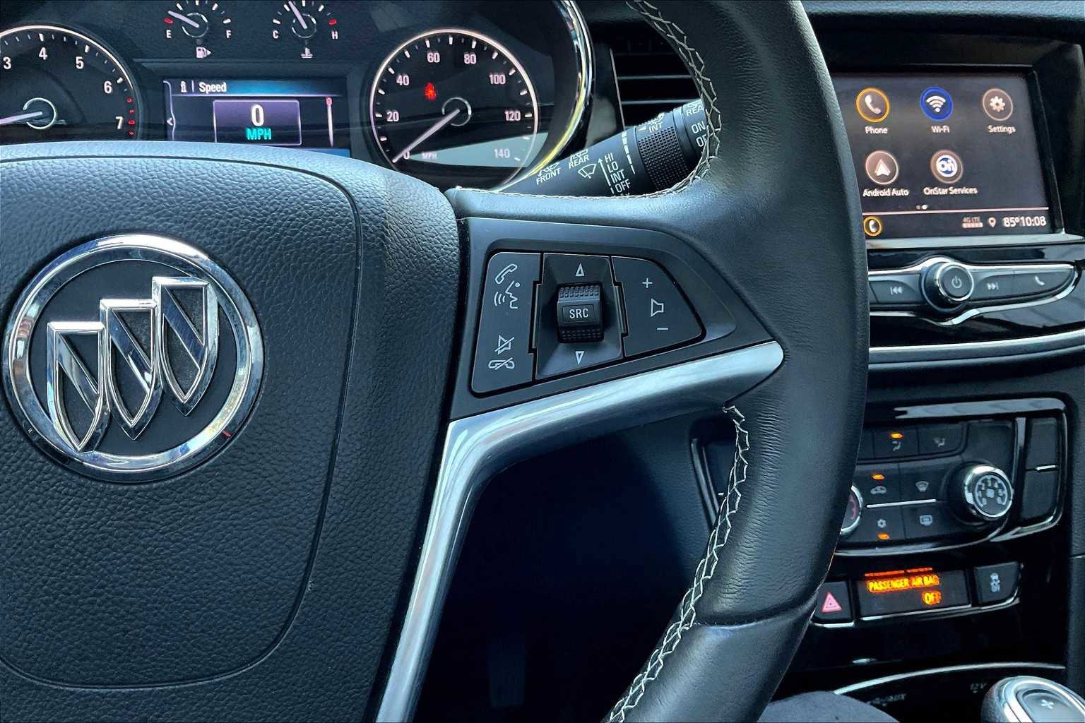 Used 2022 Buick Encore Preferred w/ Safety Package image 20