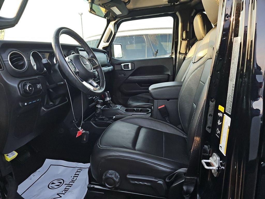 Used 2023 Jeep Wrangler Unlimited Sahara w/ Cold Weather Group image 8