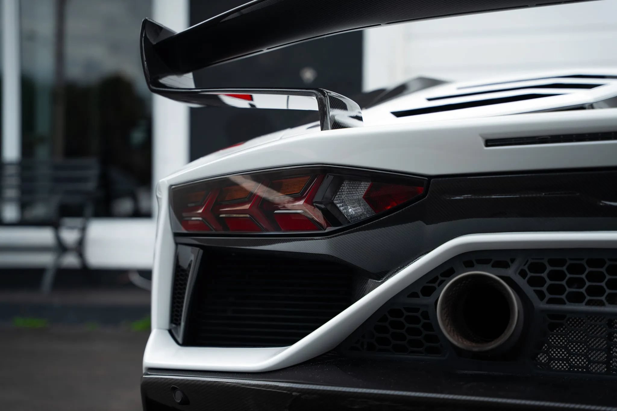 Used 2019 Lamborghini Aventador SVJ AWD/4WD image 27