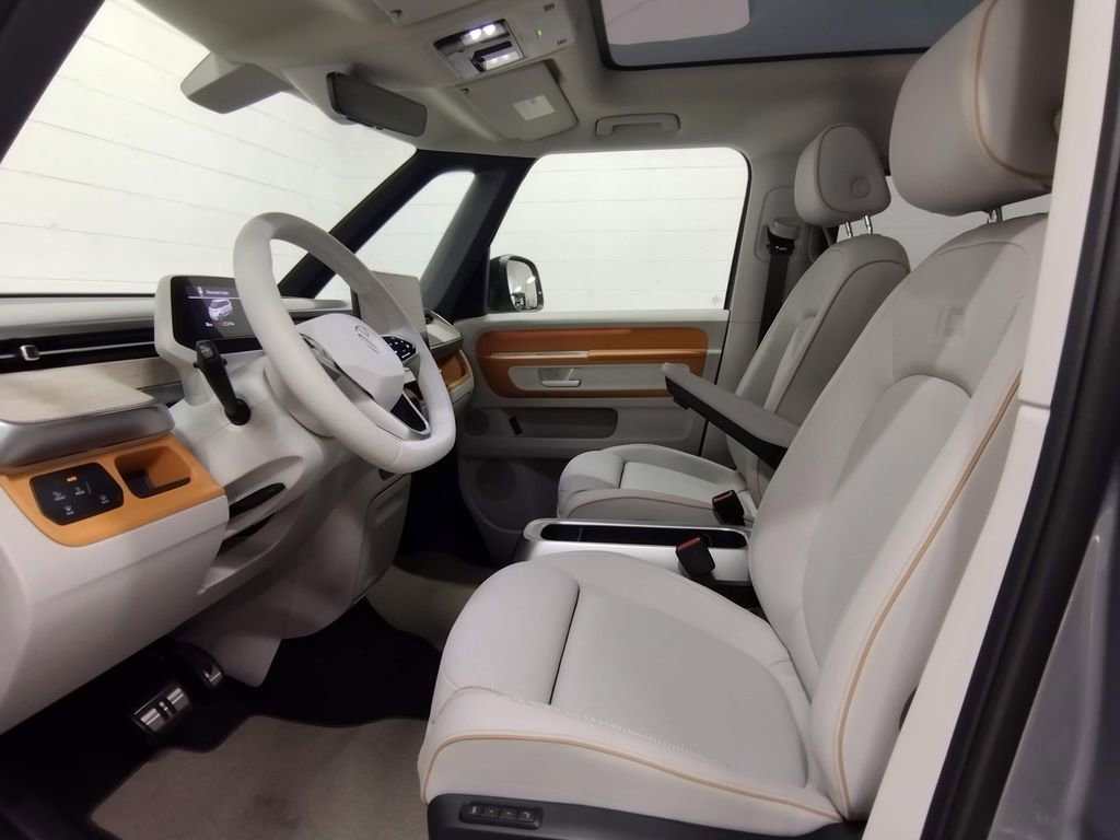 New 2025 Volkswagen ID. Buzz 1st Edition image 28