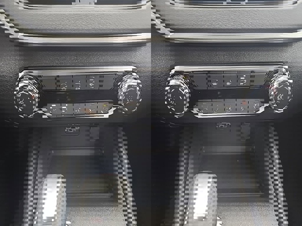 New 2025 Nissan Altima 2.5 S image 15