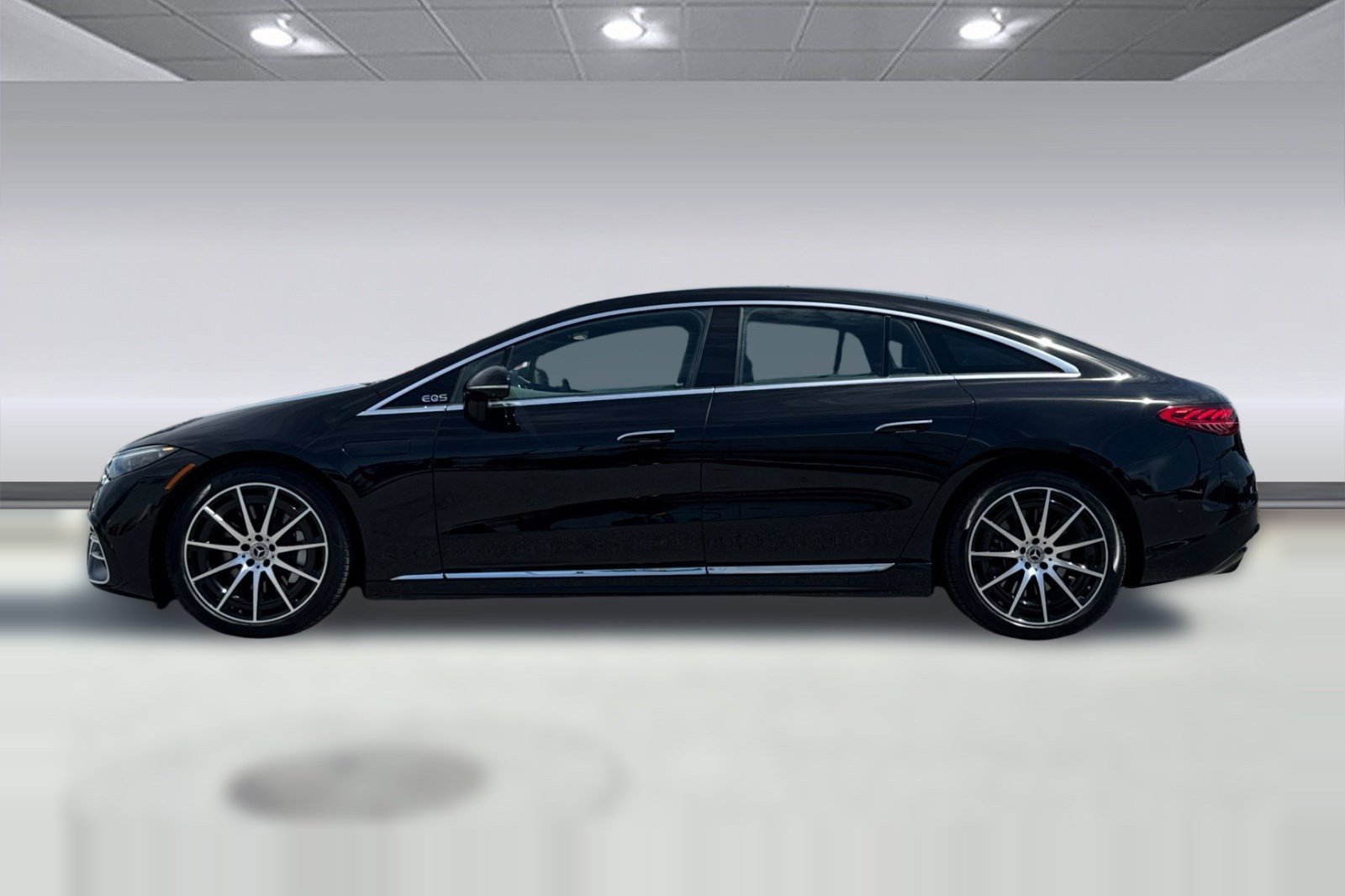 Certified 2023 Mercedes-Benz EQS 450+ 4MATIC Sedan image 2