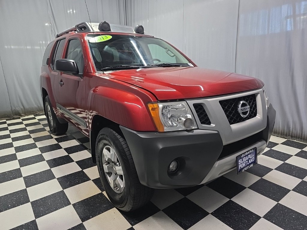 Used 2013 Nissan Xterra PRO-4X image 3