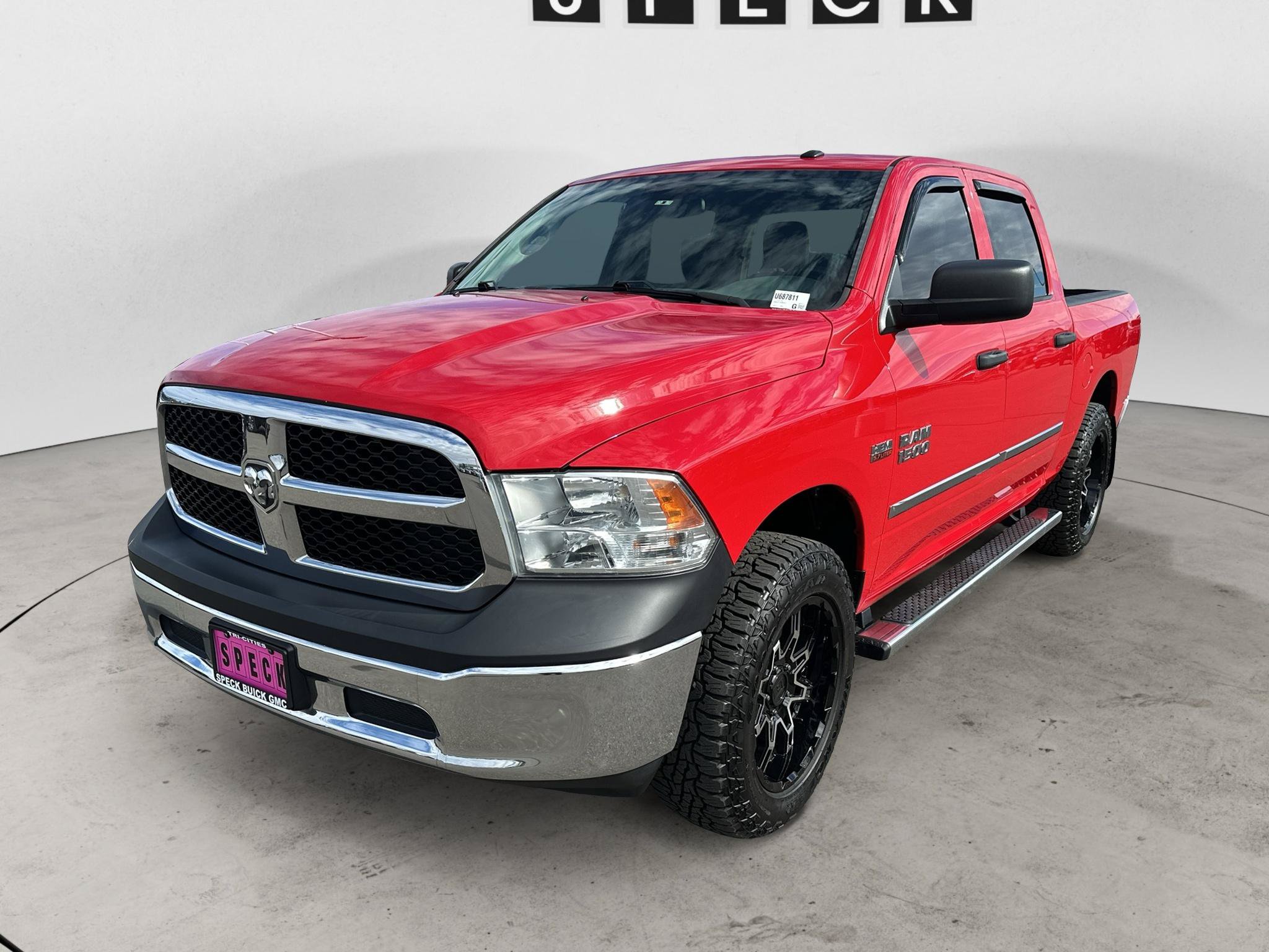 Used 2017 RAM 1500 ST w/ SXT Appearance Group AWD/4WD image 1