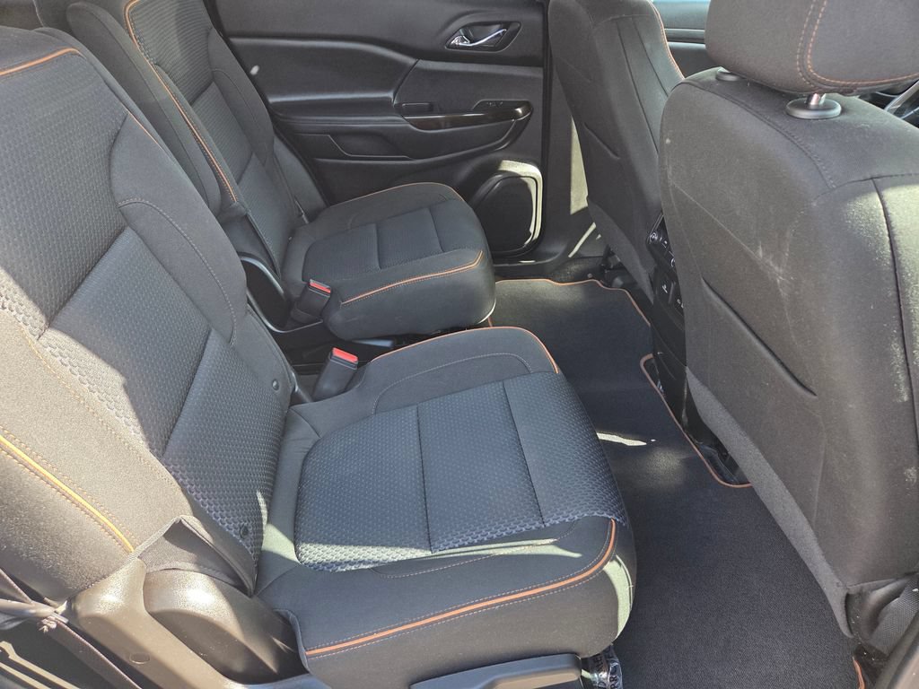 Used 2023 GMC Acadia AT4 w/ Trailering Package AWD/4WD image 21