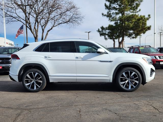 New 2026 Volkswagen Atlas Cross Sport SEL Premium R-Line image 2