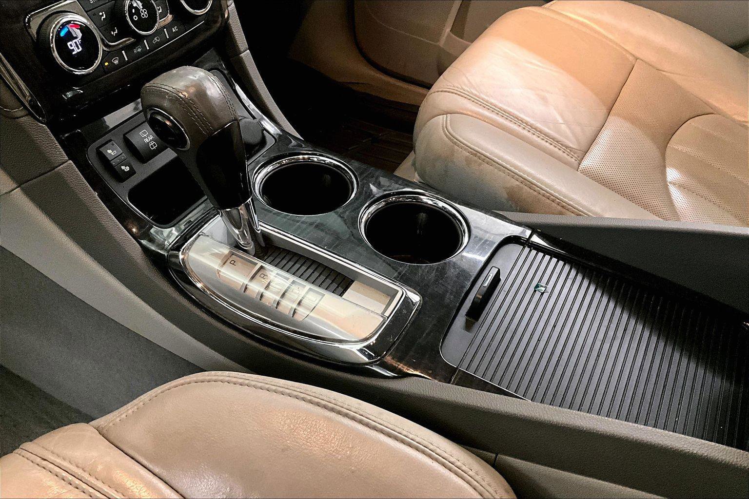 Used 2015 Buick Enclave Leather image 17