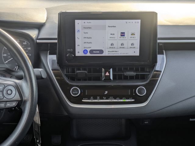 Used 2025 Toyota Corolla LE image 15